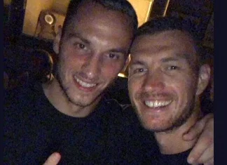 Džeko tješio Arnautovića nakon poraza u Zenici