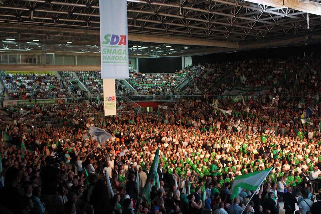 Prvi predizborni skup u Zenici održala SDA (VIDEO+FOTO)