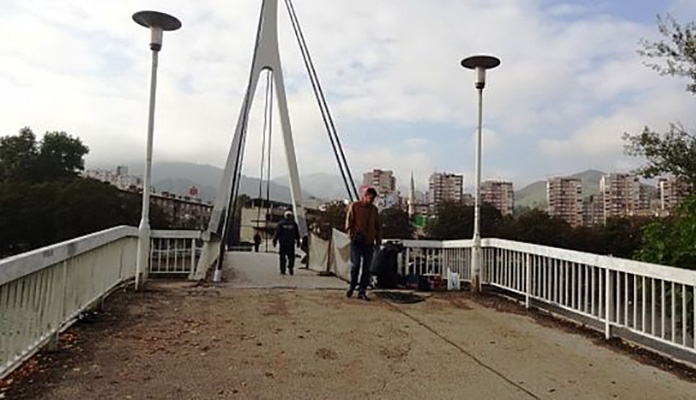 Počeli radovi na osvjetljenju pješačkih mostova u Zenici