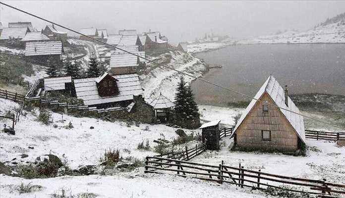 Na Prokoškom jezeru snijeg, na Bjelašnici temperatura zraka ispod nule