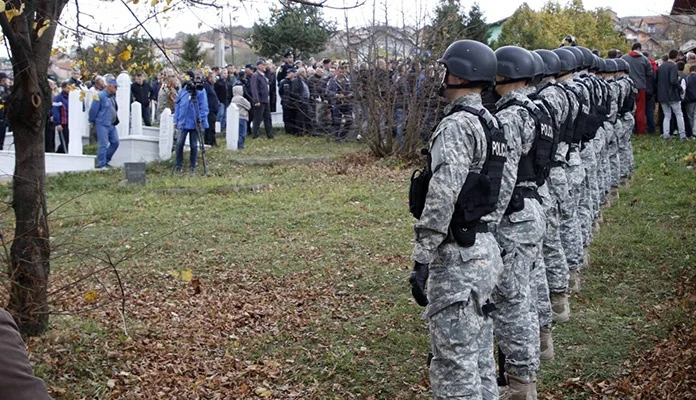 Suze i bol na dženazi ubijenom policajcu Adisu Šehoviću