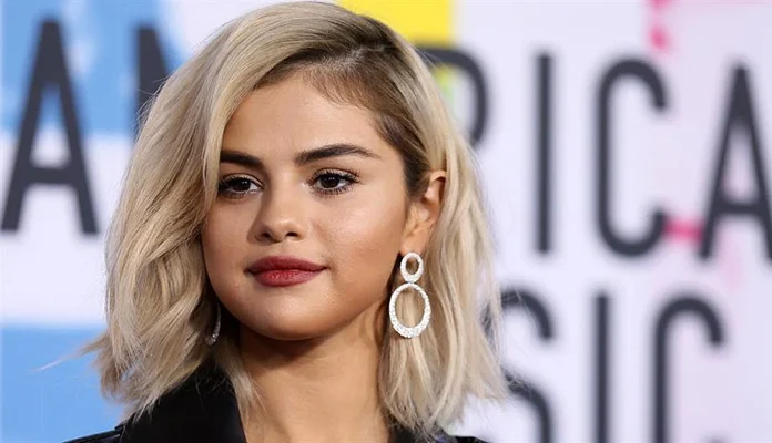 Pjevačica Selena Gomez opet završila u bolnici