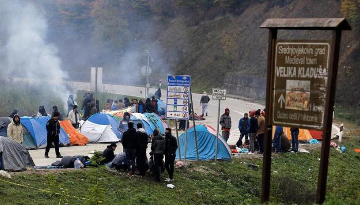 Migranti evakuisani s graničnog prijelaza u Velikoj Kladuši