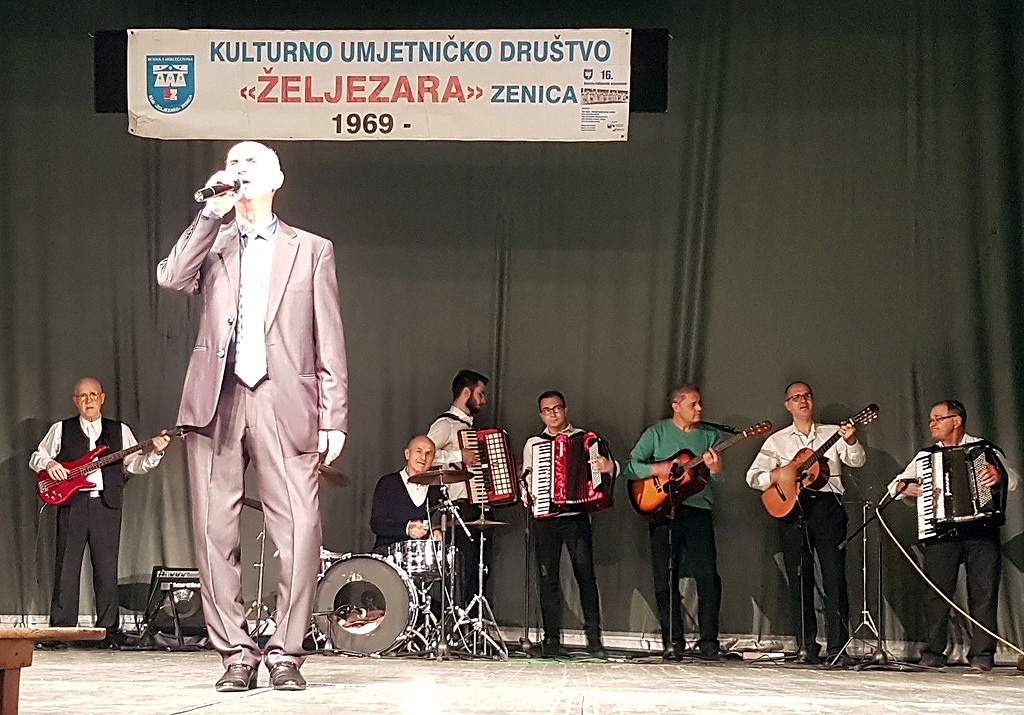 U Zenici održana 16. smotra Folklornih društava BiH (FOTO)