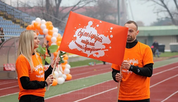 U Zenici održana trka u znak borbe protiv rodno zasnovanog nasilja (FOTO)