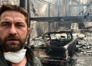 Butler se fotografisao pred zgarištem svoje kuće