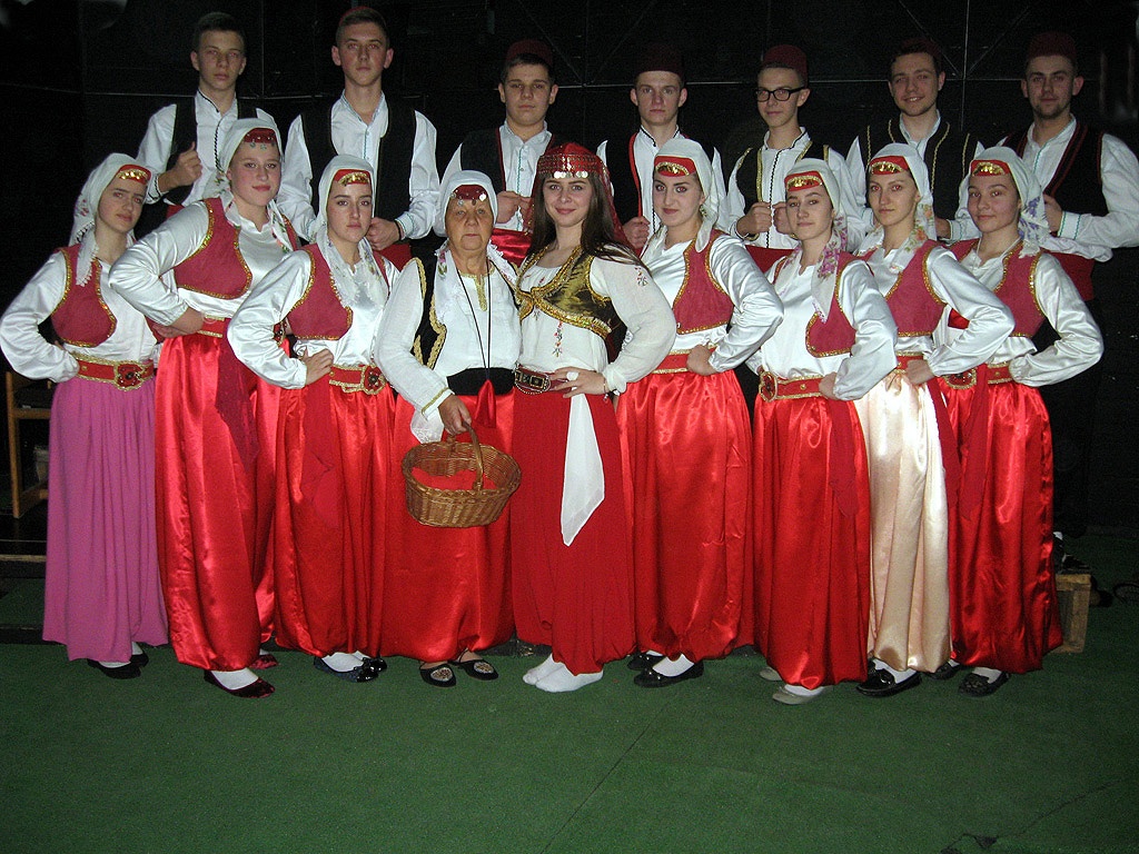 U Zenici održana 16. smotra Folklornih društava BiH (FOTO)