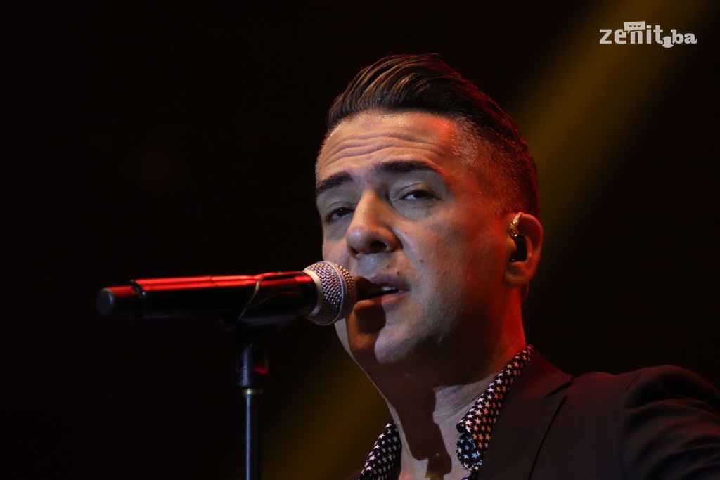 Željko Joksimović održao spektakularan koncert u Zenici (VIDEO+FOTO)