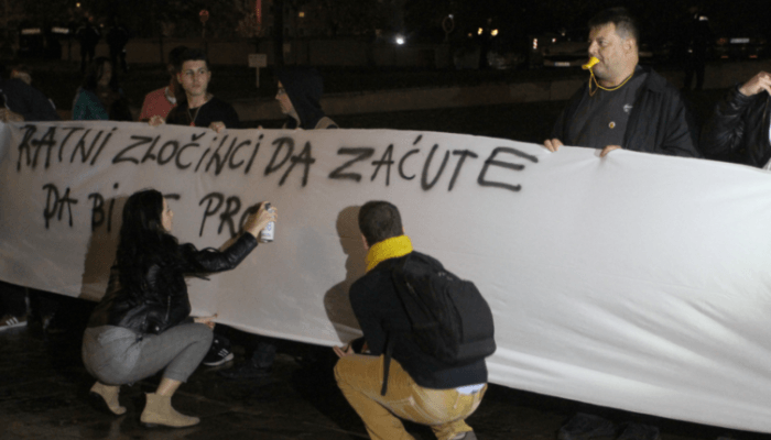 Beograd: Protesti protiv državne podrške ratnim zločincima