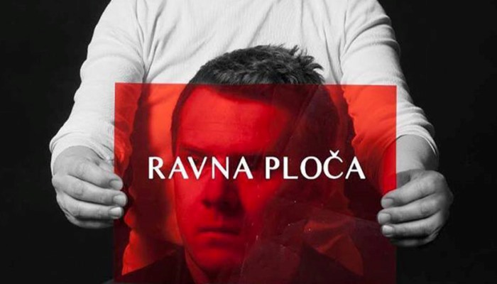 Ravna ploča