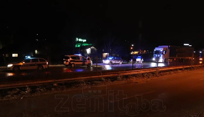 Saobraćajna na M-17 kod Klopča, dvije osobe poginule