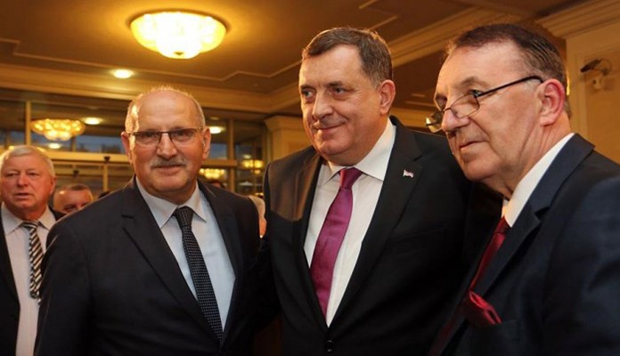 Ministarstvo vanjskih poslova Hrvatske smijenilo Del Vechia