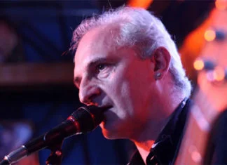 U 59. godini života preminuo basista Prljavog kazališta