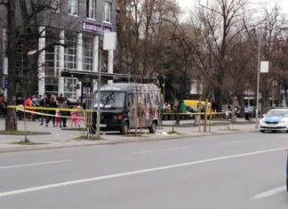 Kombi pregazio ženu na trotoaru u Banjoj Luci (VIDEO)