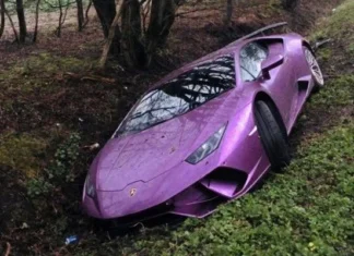 U Londonu pronađen napušteni Lamborghini vrijedan više od 600 hiljada KM