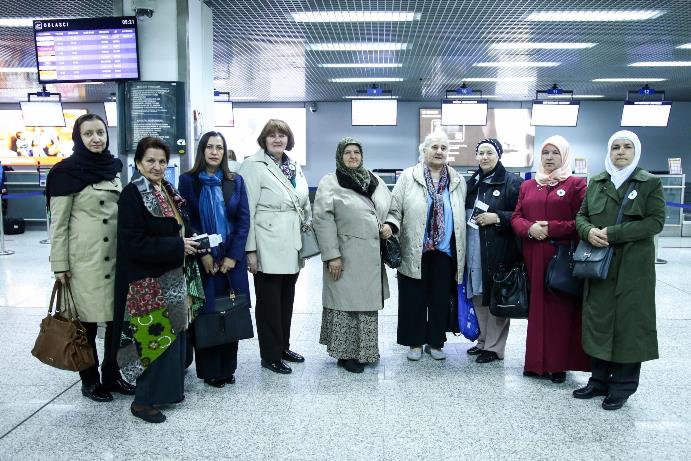 Majke Srebrenice otputovale u Haag na izricanje presude Karadžiću