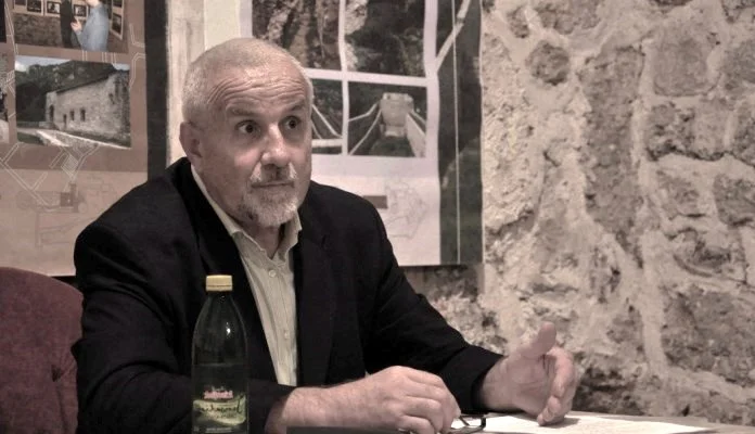 Preminuo poznati zenički historičar i profesor Salih Jalimam