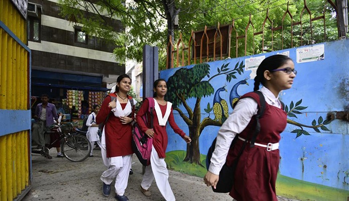 U Indiji 18 učenika izvršilo samoubistvo zato što su pali na ispitu