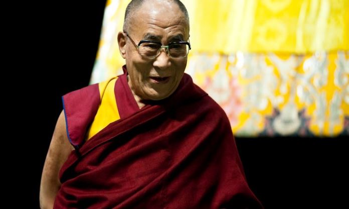 Dalaj lama hospitalizovan u New Delhiju zbog upale pluća