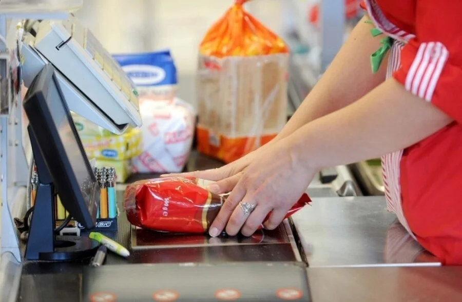Sindikat traži hitnu novčanu nadoknadu za radnike u prodavnicama u BiH