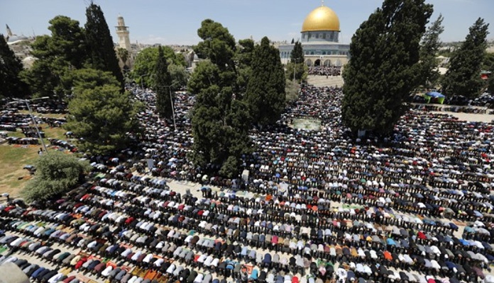 U Al-Aksi džamiji džumu-namaz klanjalo 200.000 vjernika