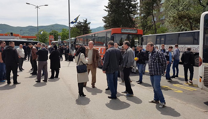 Blokiran saobraćaj u Zenici zbog štrajka radnika JKP Zenicatransa