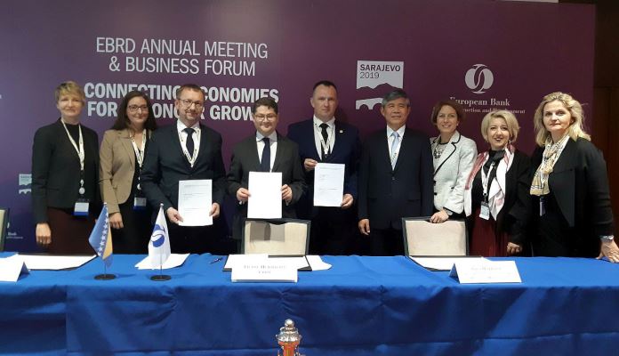 Ministar Spahija Kozlić potpisao memorandum o saradnji o dualnom obrazovanju sa EBRD-om (FOTO)