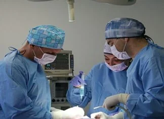 Zagrebački doktori uspješno razdvojili sijamske bliznakinje