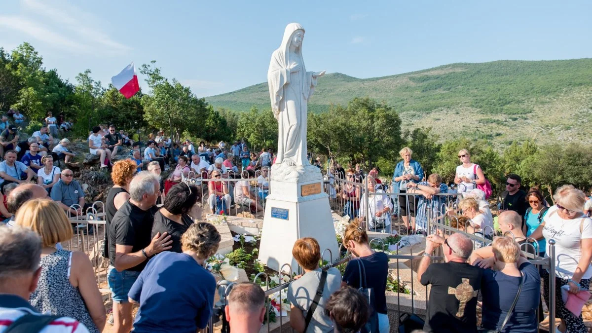 Hiljade vjernika iz cijelog svijeta na obilježavanju godišnjice Gospinih ukazanja u Međugorju