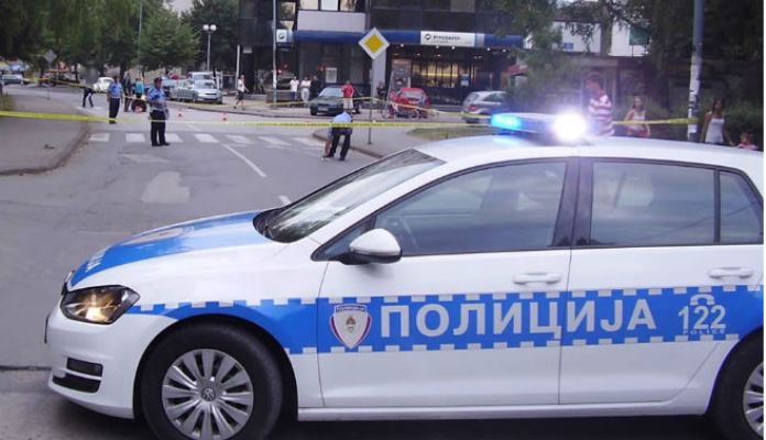 Muškarac i žena napali policajce, jedan povrijeđen