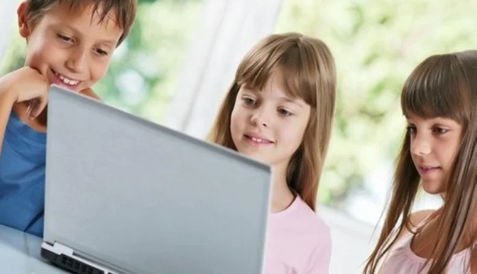 Norveška uvodi minimalnu starosnu granicu od 15 godina za korištenje društvenih mreža