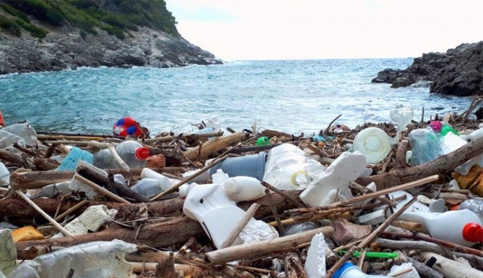 Jadran se guši u plastici, među najzagađenijima u Evropi