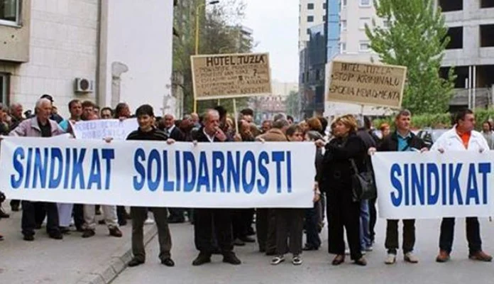 Protesti Sindikata solidarnosti ispred zgrade Vlade BiH