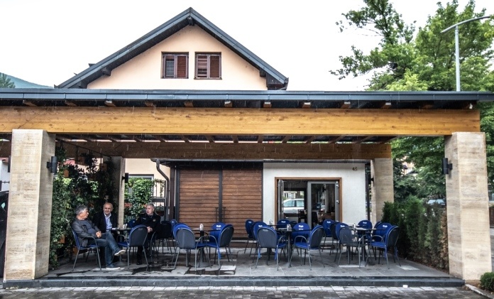 Ćevabdžinica Bešlić obezbijedila iftar za štićenike JU “Dom i porodica” Zenica