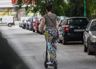 Ekolozi upozoravaju na negativan utjecaj električnih romobila