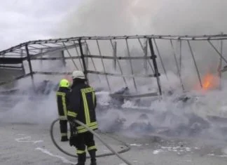 Vrela čokolada: 17 tona kakaoa izgorjelo na njemačkom autoputu