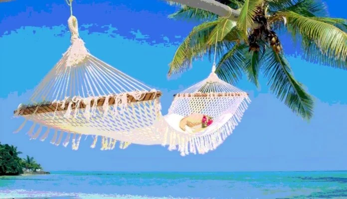 Austrijanac uhapšen jer je drijemao na plaži