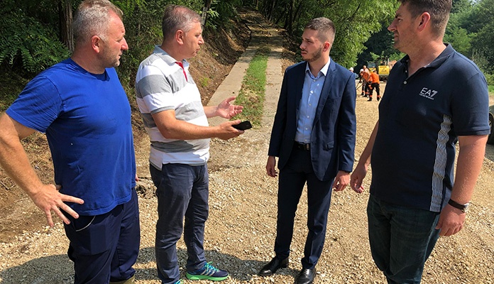 Ministar Isak posjetio Tešanj i područja ugrožena poplavama
