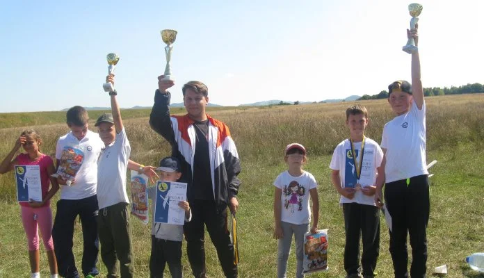 Zenički juniori avio modelari srebreni i bronzani na Prvenstvu Federacije BiH