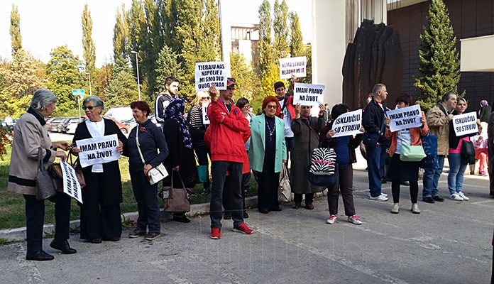 Budimo Prijatelji Protest