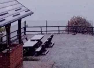 Snijeg počeo padati i u BiH, snježna mećava na Jahorini Jahorina