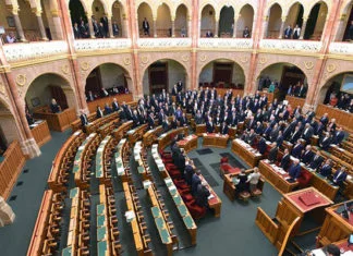 Muslimani Mađarske žele da ih IZ u BiH primi u svoje okrilje Mađarski Parlament