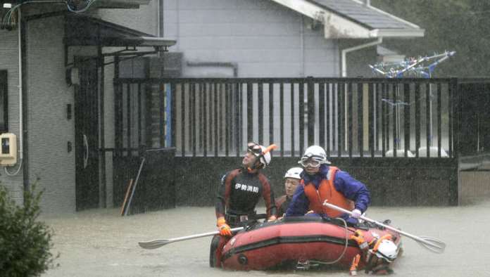 Japan Tajfun Reuters