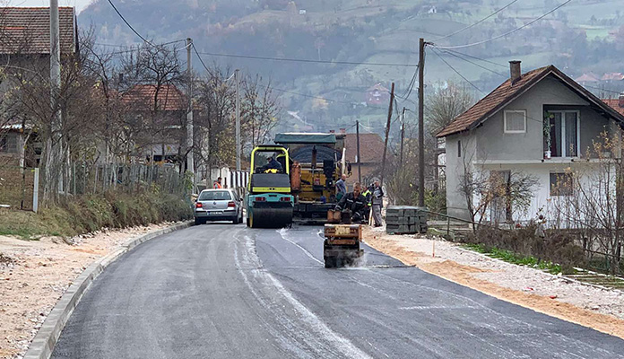 Asfaltiranje Ceste