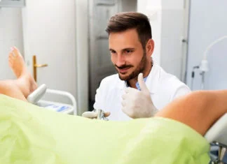 Ginekolog tajno snimao žene pa snimke stavljao na porno stranice Ginekolog
