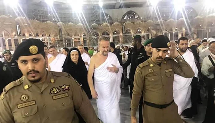 Izetbegović Na Umri