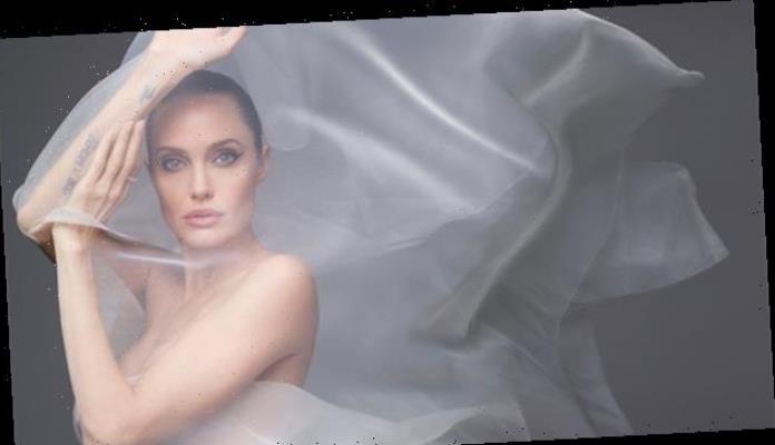 Angelina Jolie u 45. godini pozirala gola i pokazala savršeno tijelo