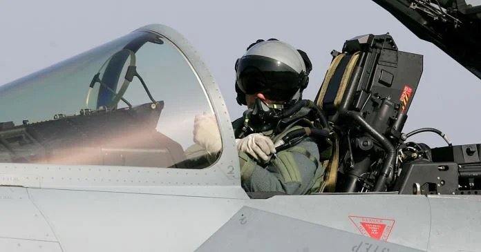 Skandal u Hrvatskoj: Vojni piloti prevozili švercera oružja