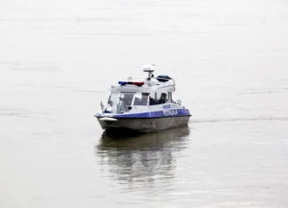 Na Dunavu se prevrnuo čamac s migrantima: Šestero nestalih, među njima i djeca Dunav Policija