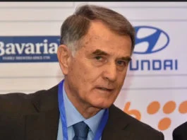 Dušan Bajević